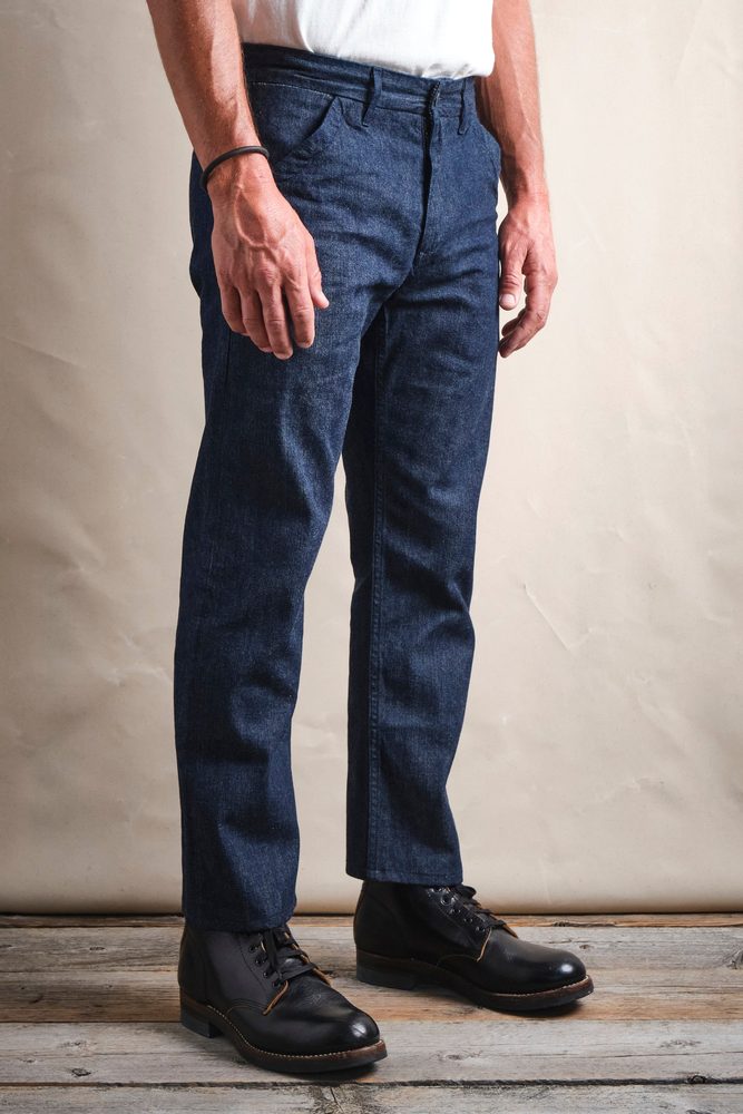 Workers Chino Slim Fit 11 Ounce 1900s Rinsed Denim View 3